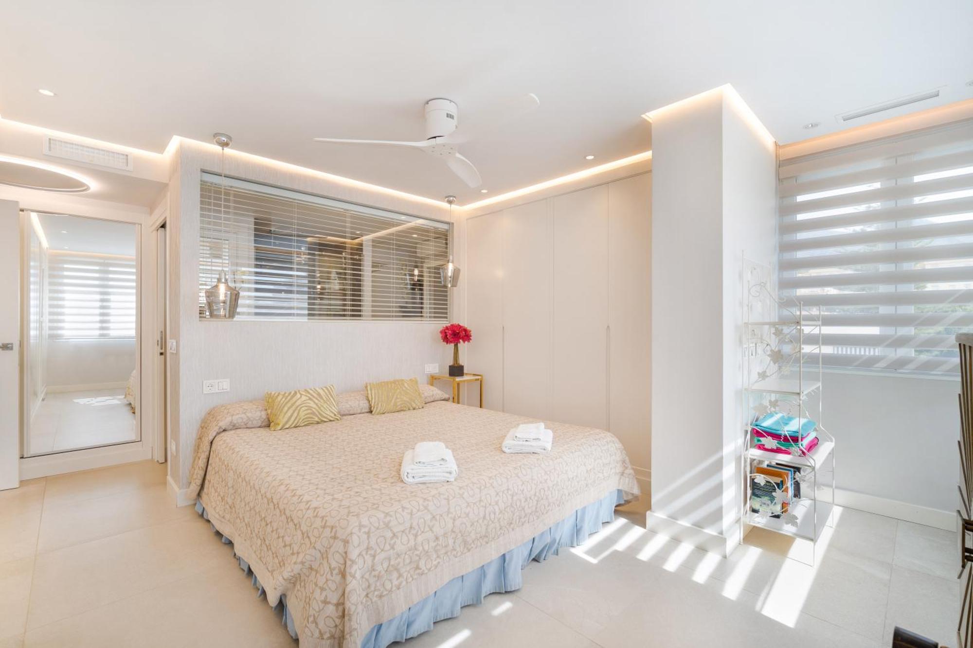 Elegant Marbella Beachside Ngoại thất bức ảnh