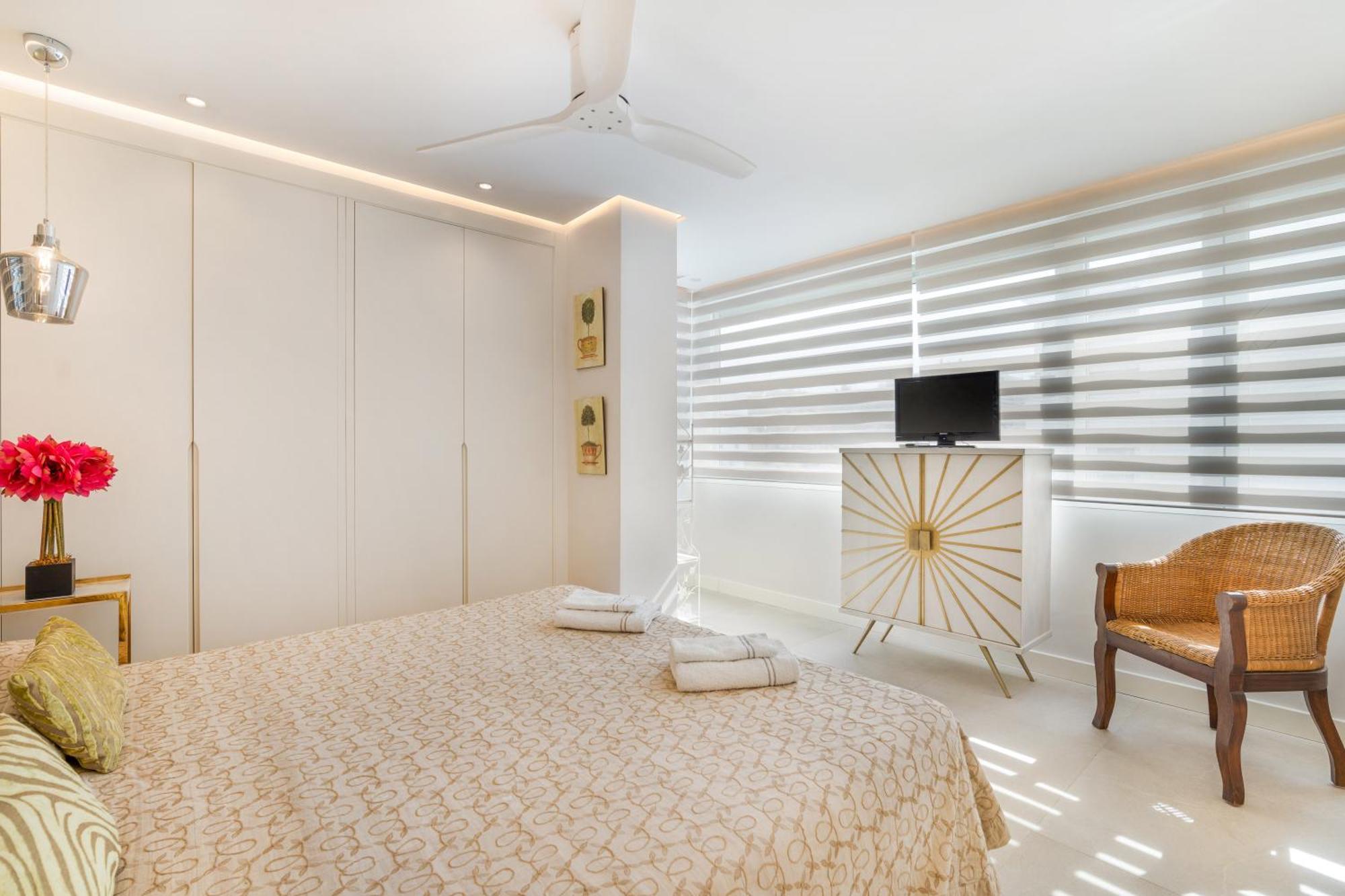 Elegant Marbella Beachside Ngoại thất bức ảnh
